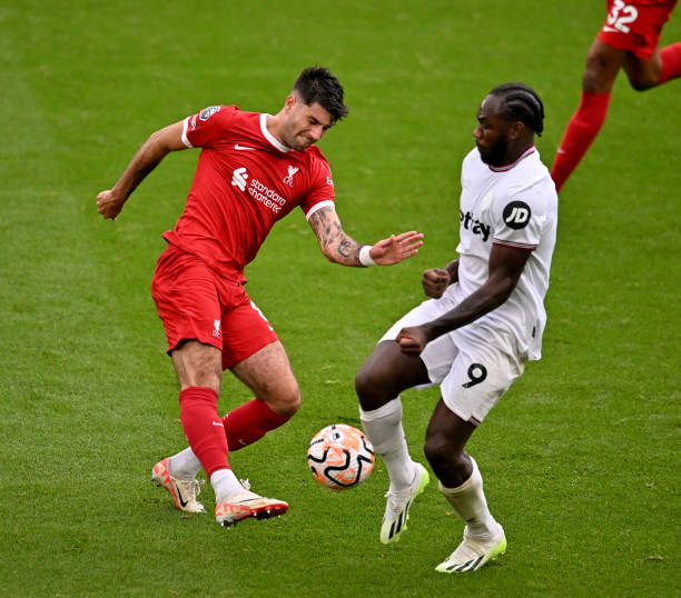 海报中将 海报中将